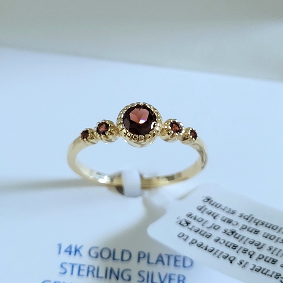 Shivam Garnet❤️ Ring💍 - NIB - Picture 16 of 16